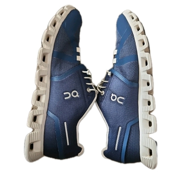 On Cloud Running Womens Blue Cloud 5 Shoe In Denim/White 9 - Picture 8 of 14